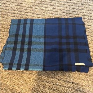 Burberry Cashmere Plaid Stole Scarf